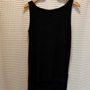Very soft Black long flowy Sleeveless Top